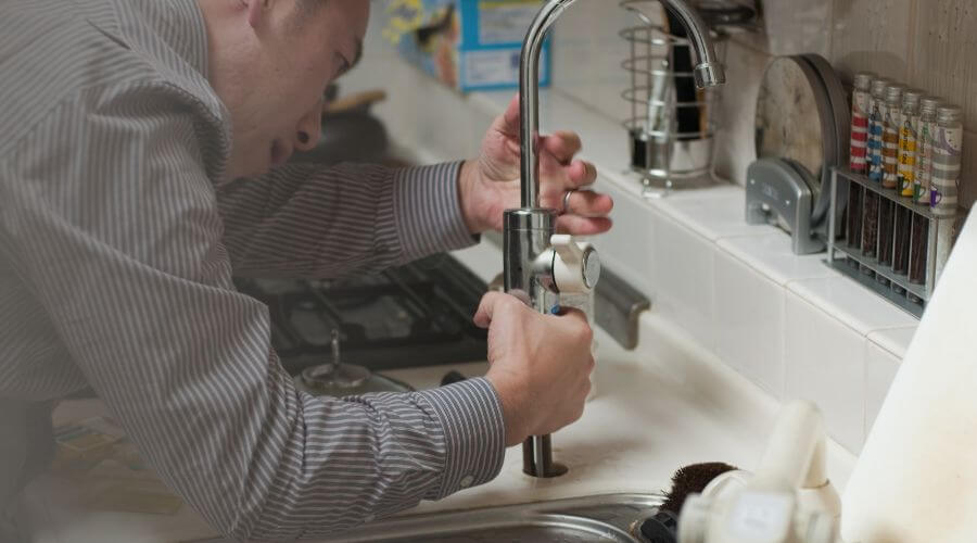 Local water heater installation in Seminole, AL